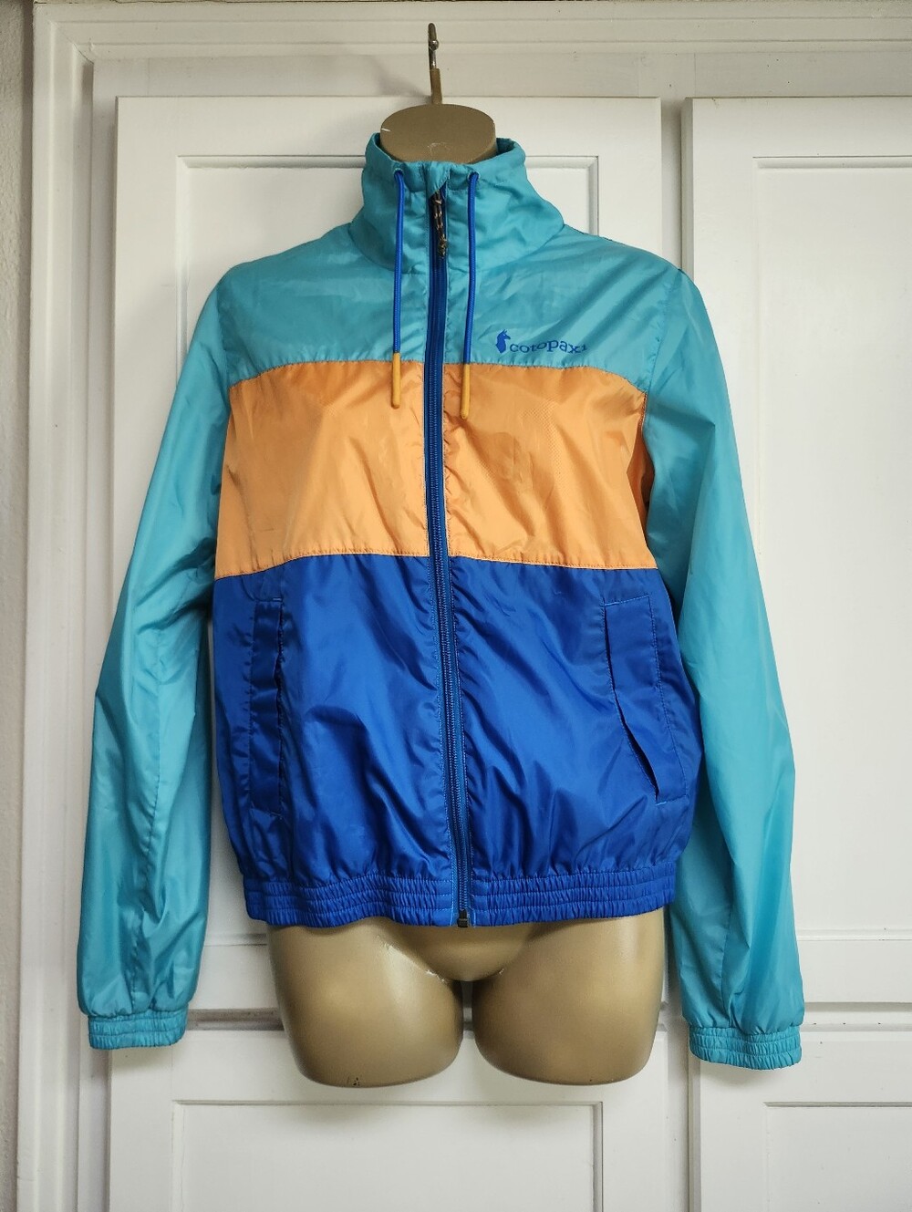 Cotopaxi Womens Windbreaker Colorblock Jacket Small